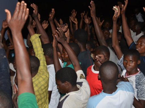Mozambique unbelievers respond to JESUS film